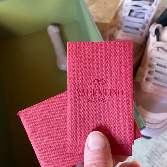 Valentino Garavani Rockstud Camouflage sneakers - Pink size 7 - Picture 3 of 13